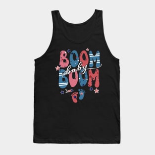 4th of July pregnantcy mom Tank Top